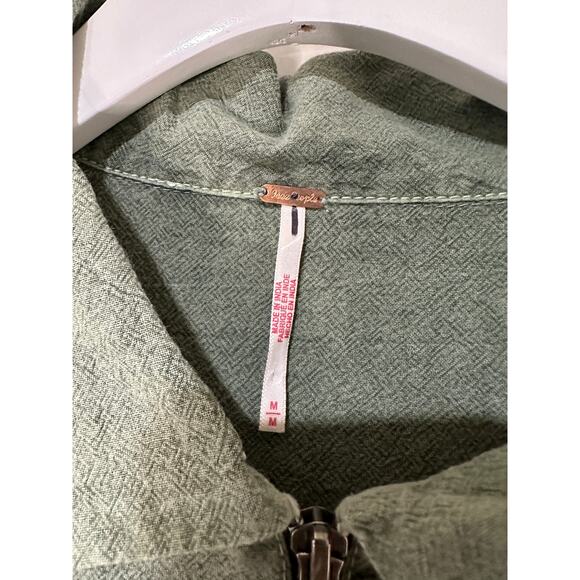 Free People Hampton Belted Mini Dress Crystal Kelp Cotton Size Medium NWOT Chic - Picture 11 of 16